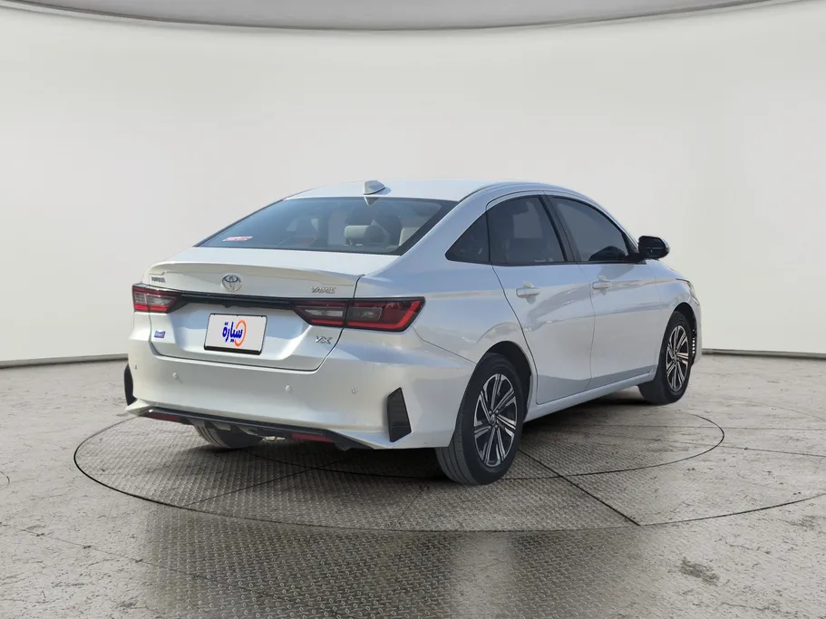 تويوتا يارس YX 2024 