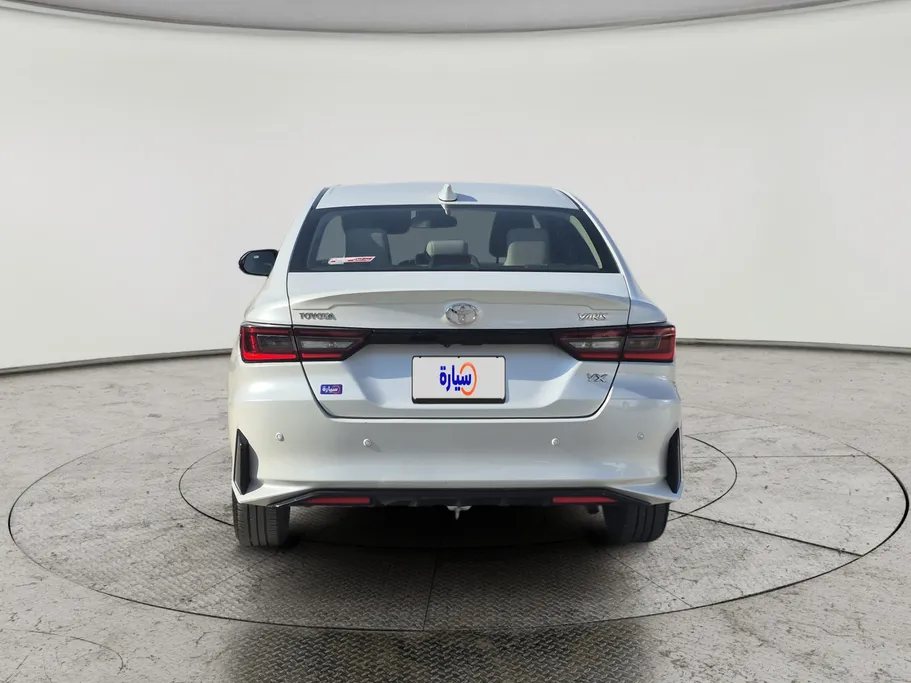 تويوتا يارس YX 2024 