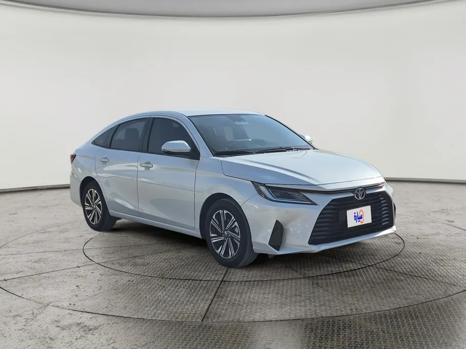 تويوتا يارس YX 2024 