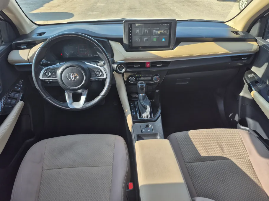 تويوتا يارس YX 2024 