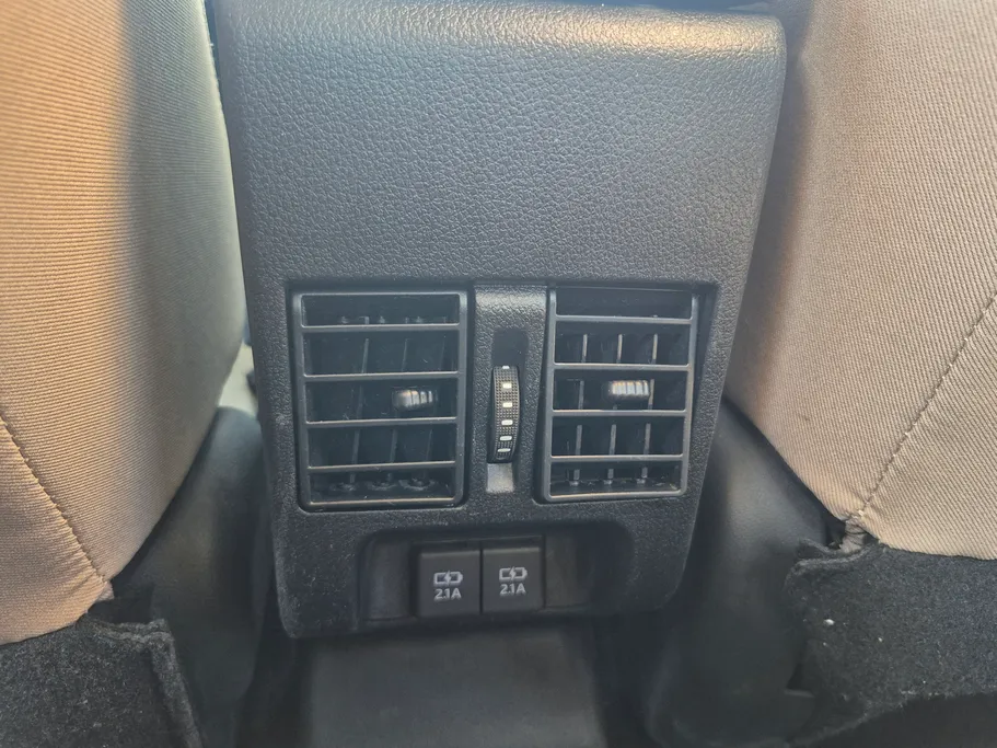 تويوتا يارس YX 2024 