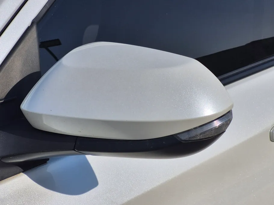 تويوتا يارس YX 2024 