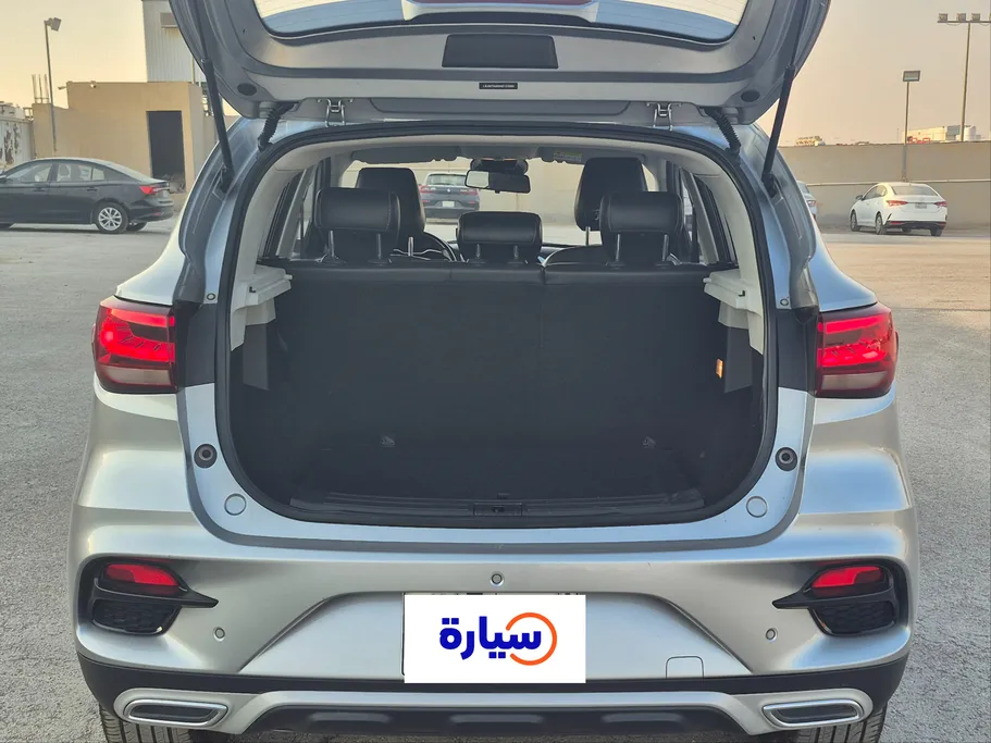 ام جي ZS LUX 2022 