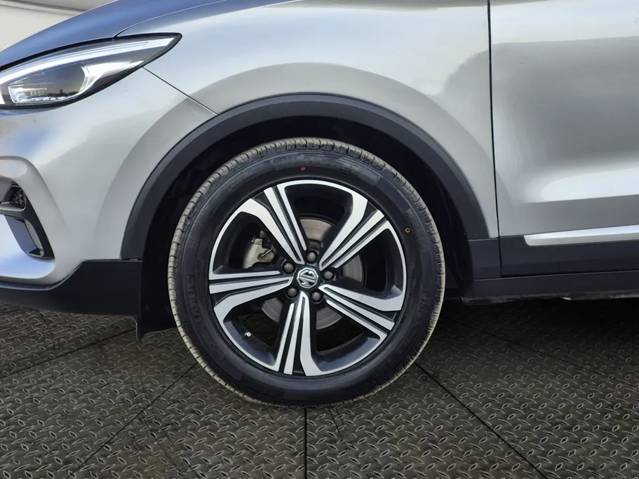 ام جي ZS LUX 2022 