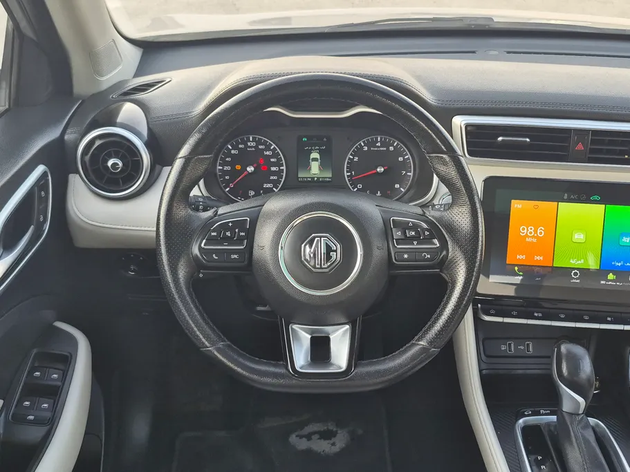 ام جي ZS LUX 2022 