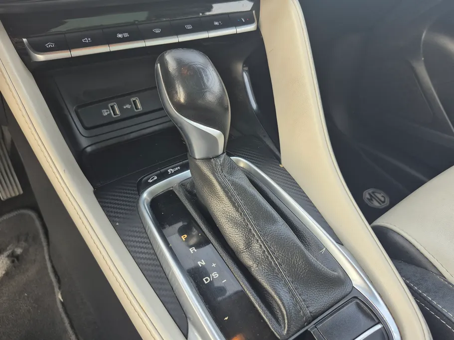 ام جي ZS LUX 2022 