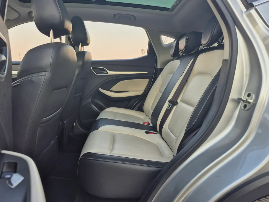 ام جي ZS LUX 2022 