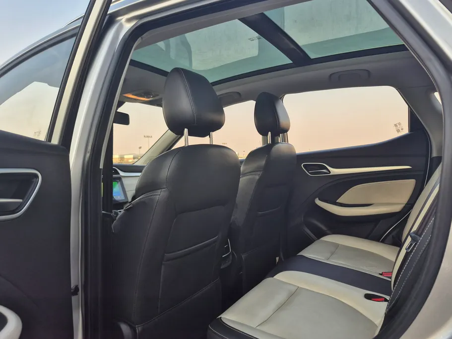 ام جي ZS LUX 2022 