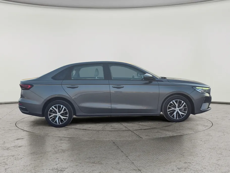 2023 Geely Emgrand GS 