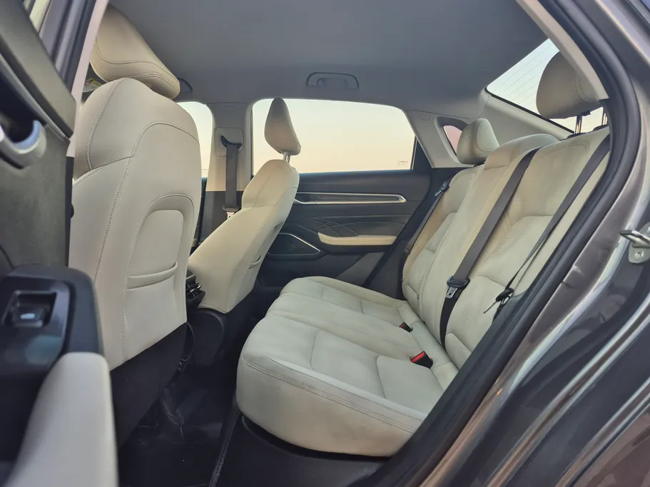 جيلي امجراند GS 2023 