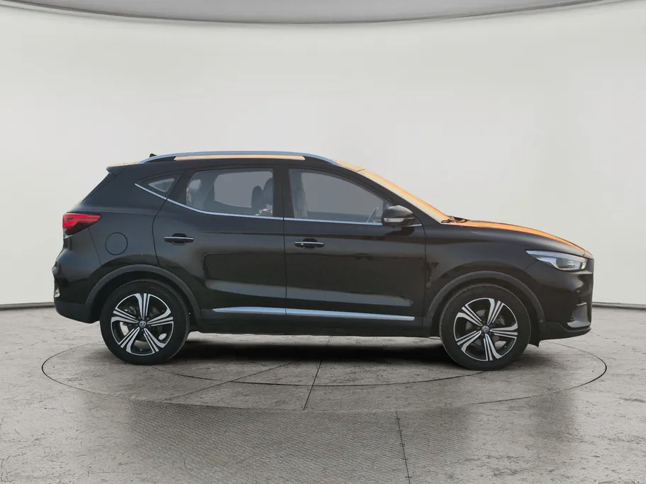 ام جي ZS LUX 2022 