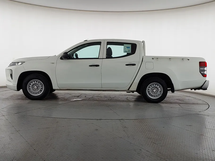 2022 Mitsubishi L200 DC 4x2 