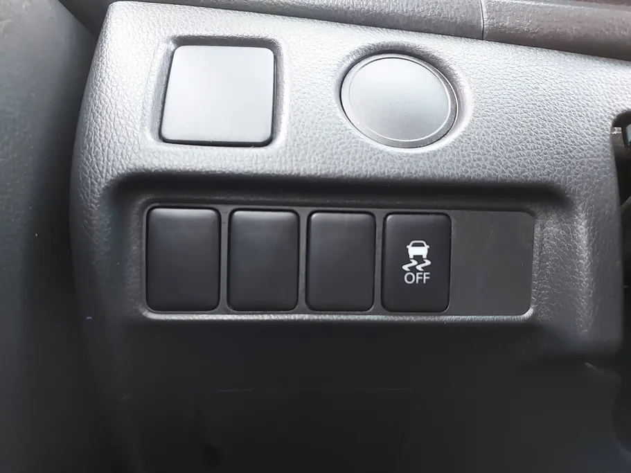 2022 Mitsubishi L200 DC 4x2 