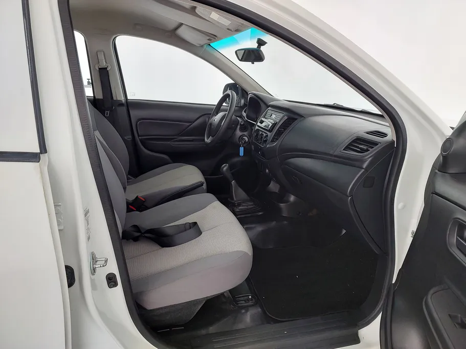 2022 Mitsubishi L200 DC 4x2 