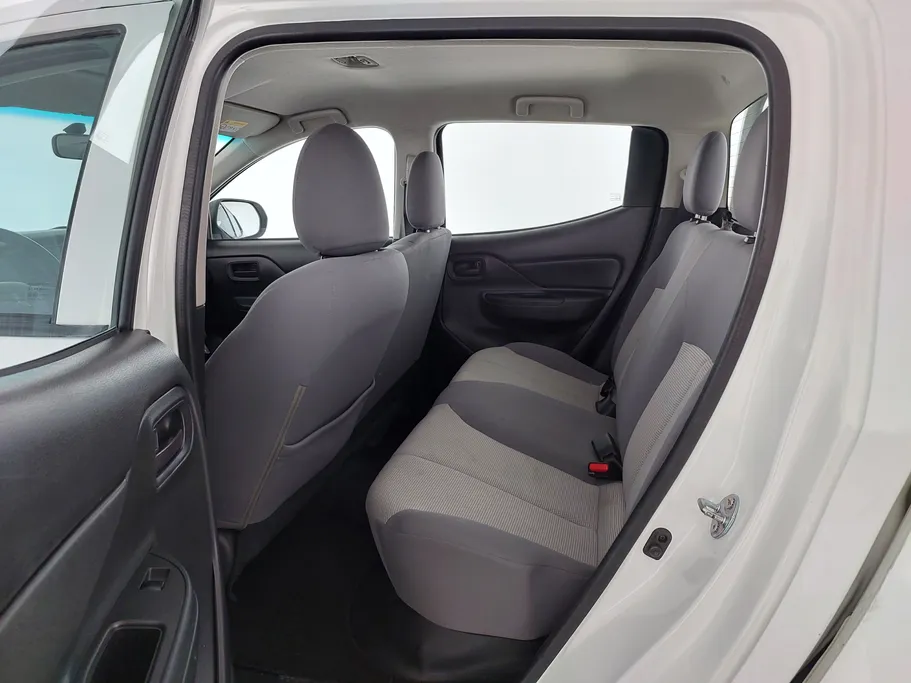 2022 Mitsubishi L200 DC 4x2 