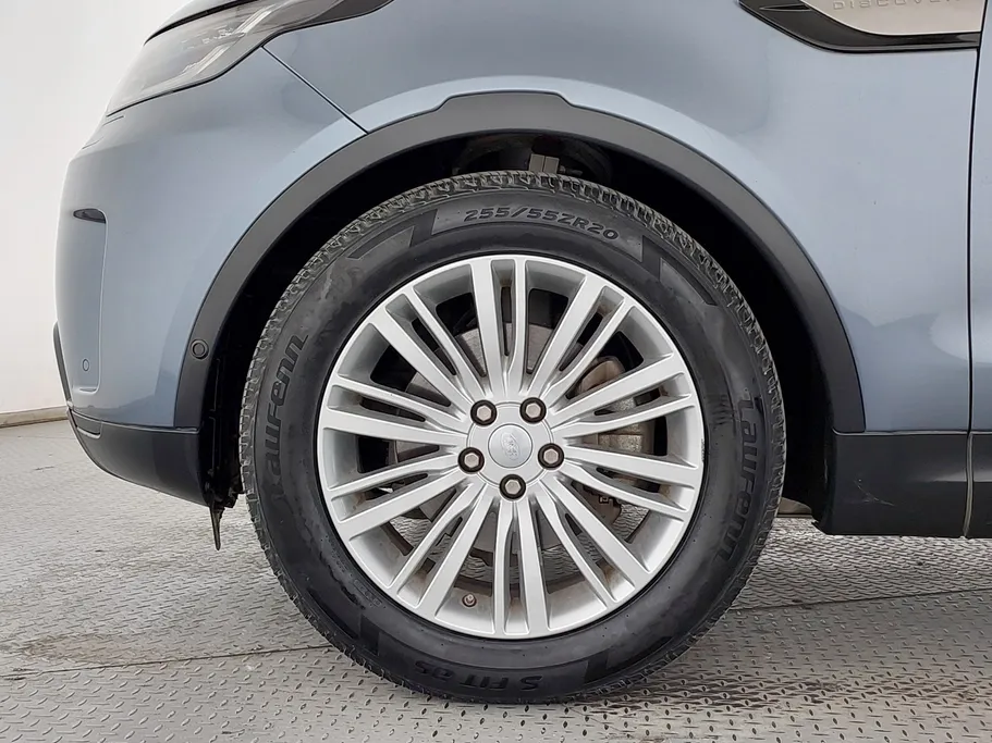 2019 Range Rover Discovery  