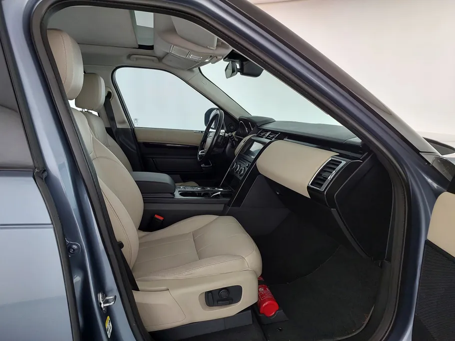 2019 Range Rover Discovery  