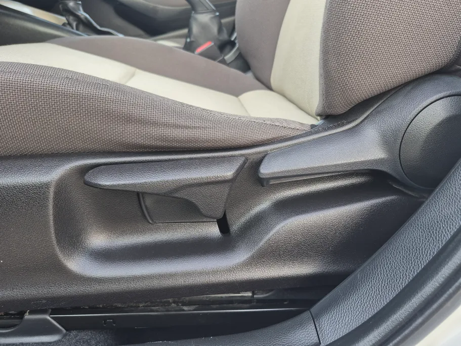 تويوتا كورولا XLI 2021 