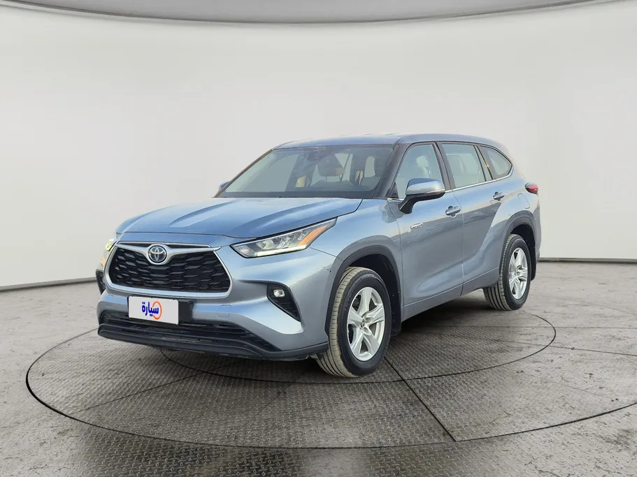 2021 Toyota Highlander LE 