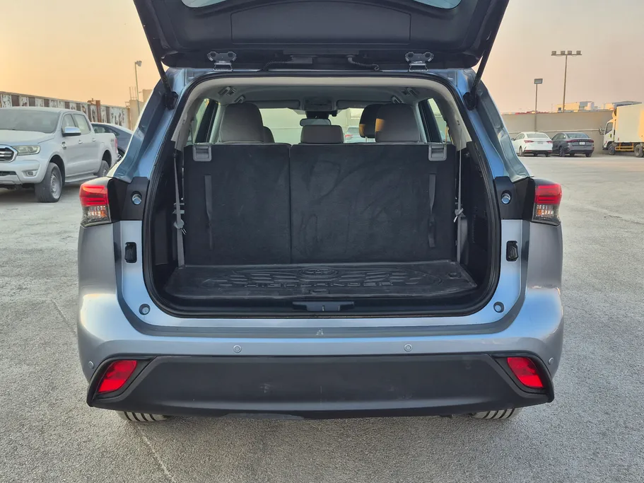 تويوتا هايلاندر LE 2021 