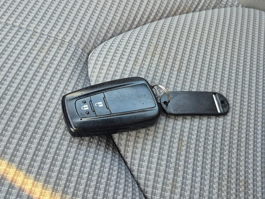 تويوتا هايلاندر LE 2021 