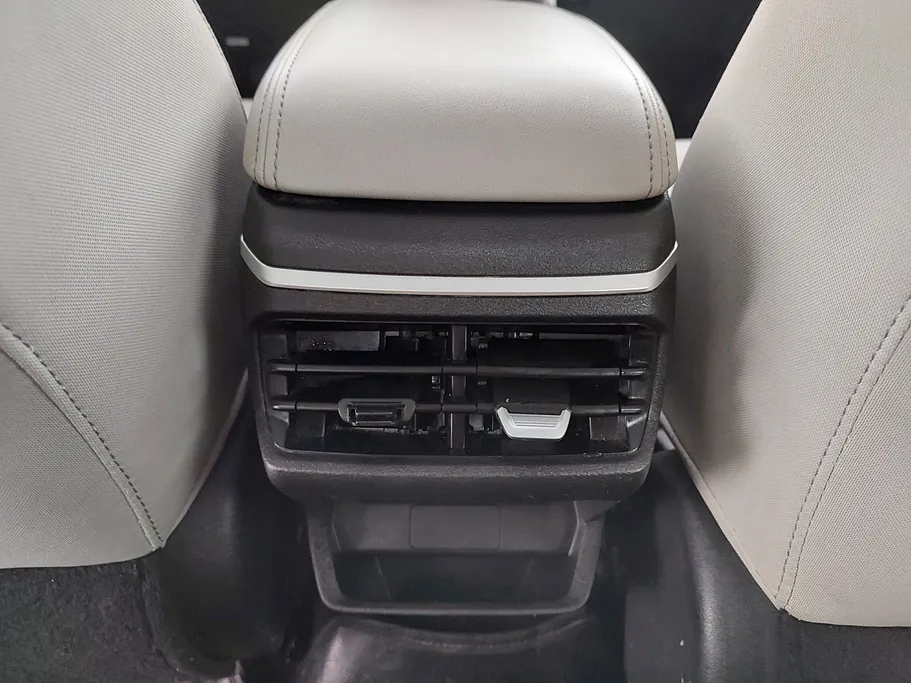 جيلي امجراند GS 2023 