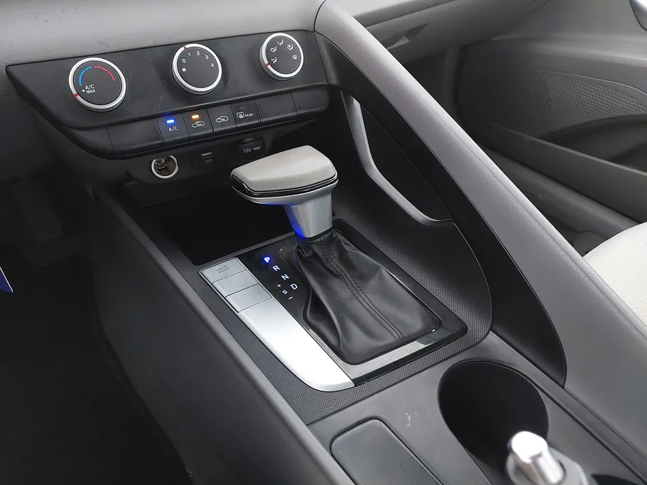 2021 Hyundai Elantra Fleet 