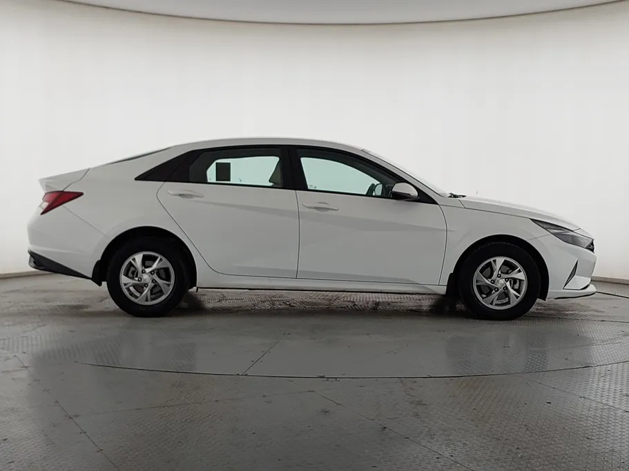 2021 Hyundai Elantra Fleet 