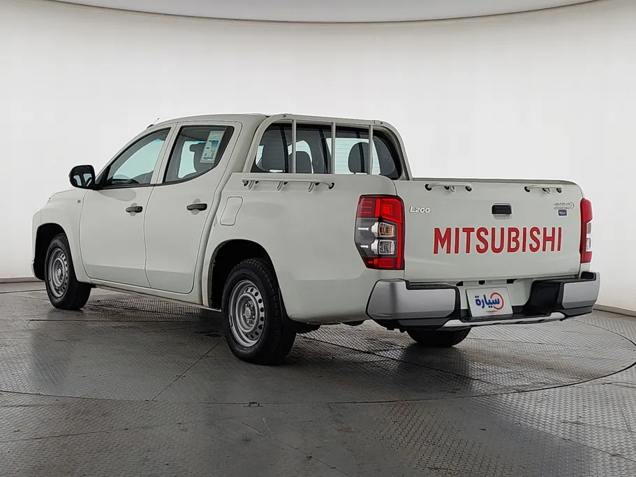2022 Mitsubishi L200 DC 4x2 