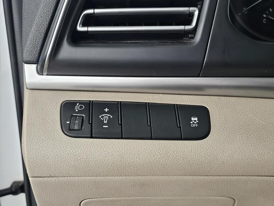 2020 Hyundai Elantra GL 