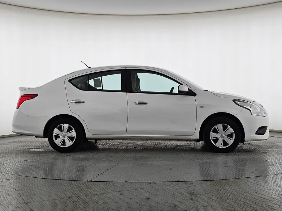 2019 Nissan Sunny SV 