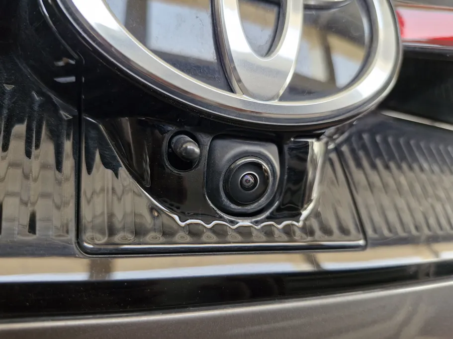 2025 Toyota Crown Premium 