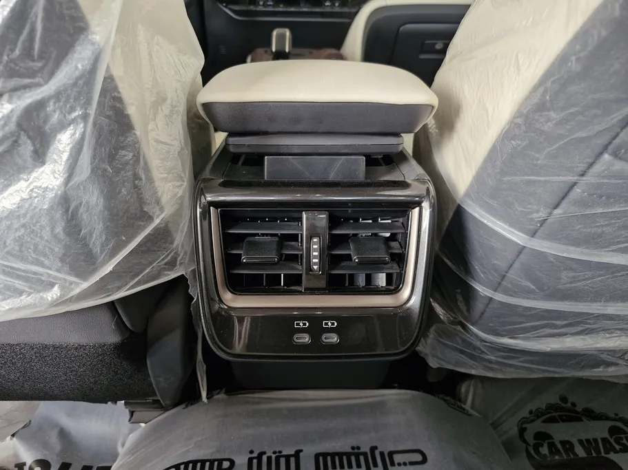 2025 Toyota Crown Premium 