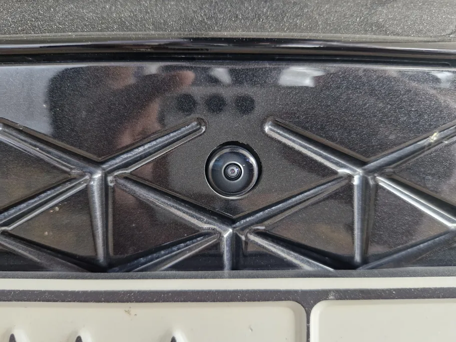 2025 Toyota Crown Premium 