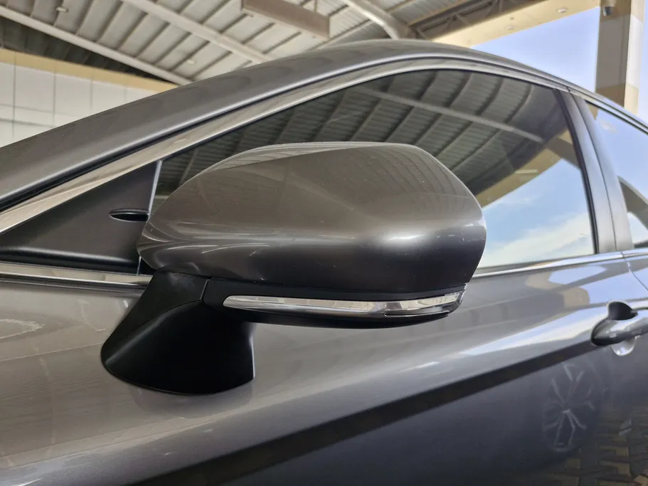 2024 Toyota Camry  GLE 