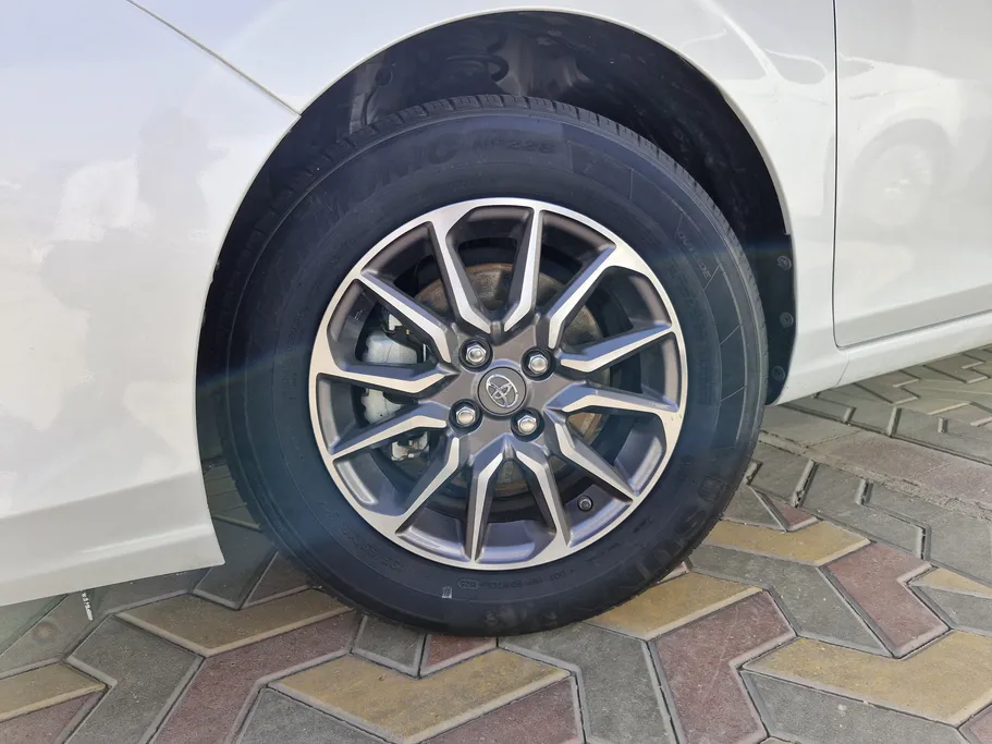 تويوتا يارس Y 2023 