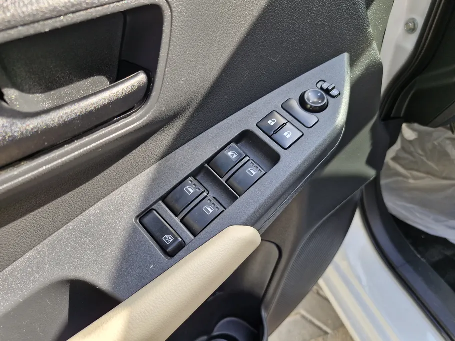 تويوتا يارس Y 2023 