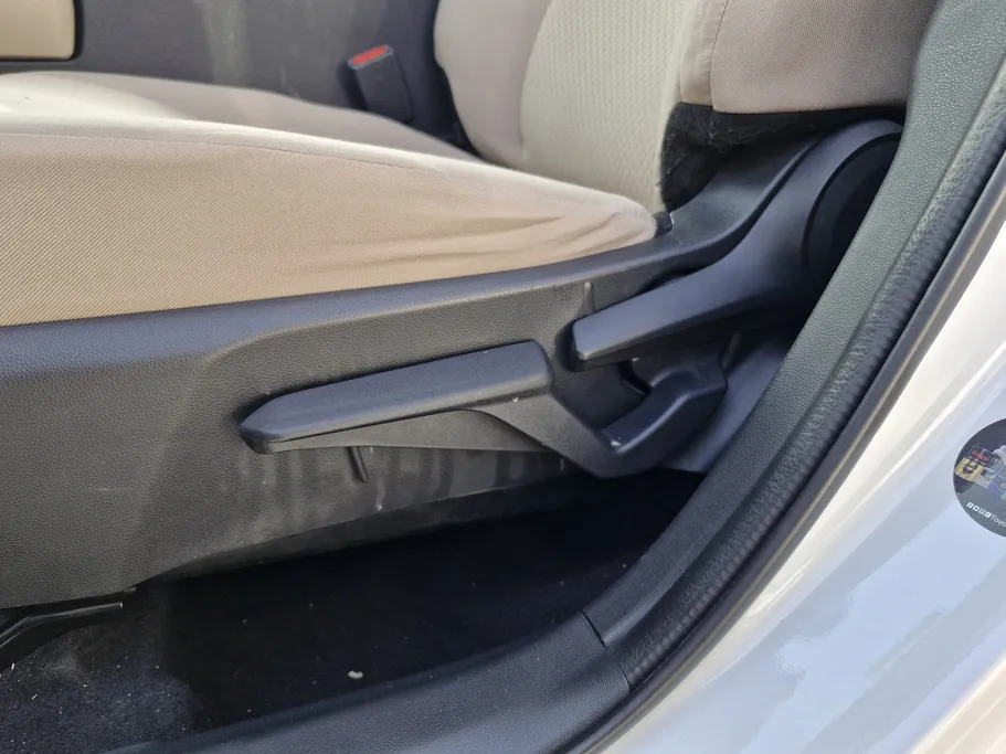 تويوتا يارس Y 2023 