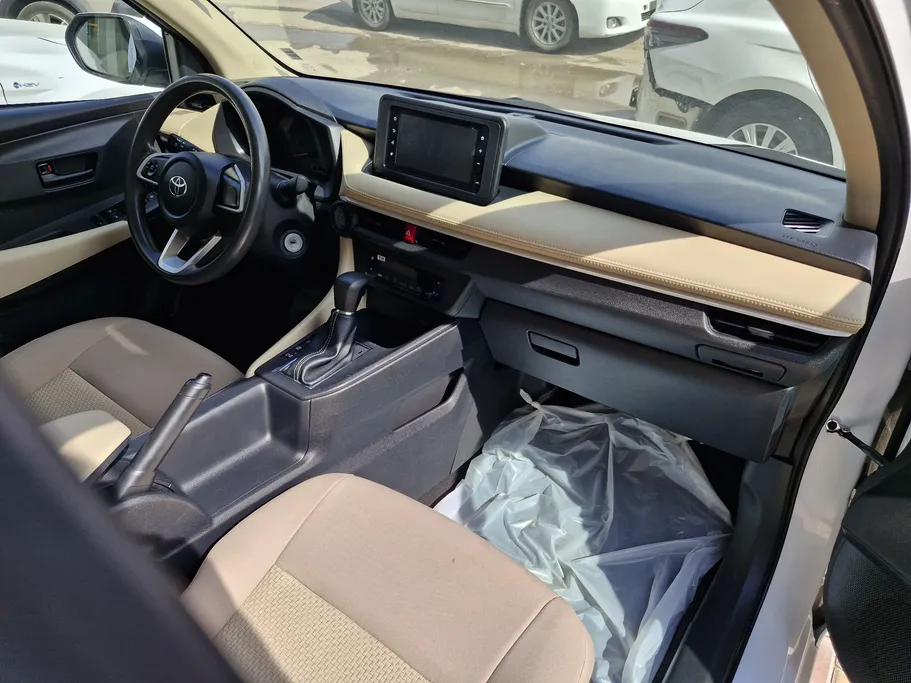 تويوتا يارس Y 2023 