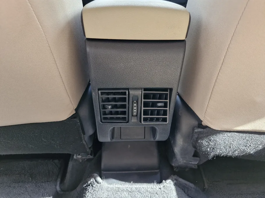 تويوتا يارس Y 2023 