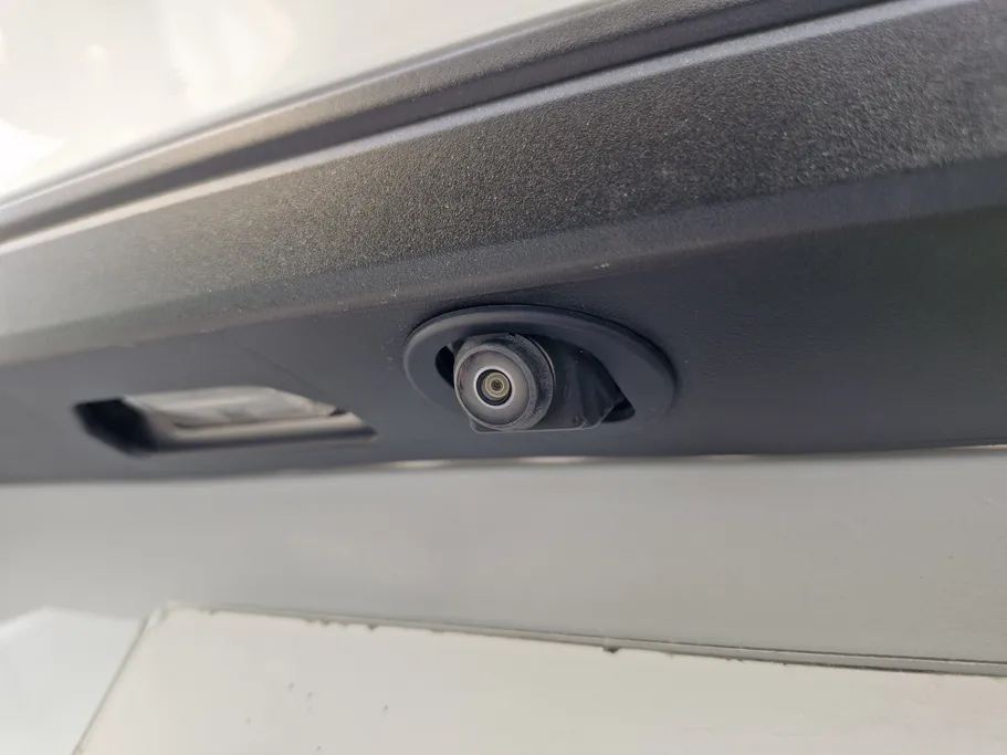 تويوتا يارس Y 2023 