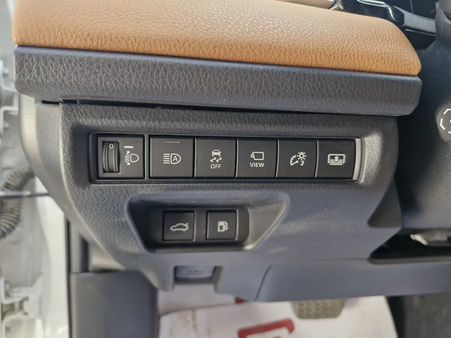 2025 Toyota Camry  lumiere 