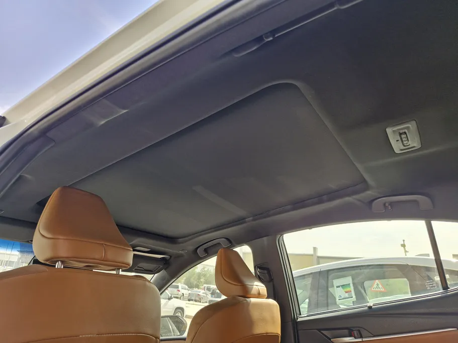 2025 Toyota Camry  lumiere 