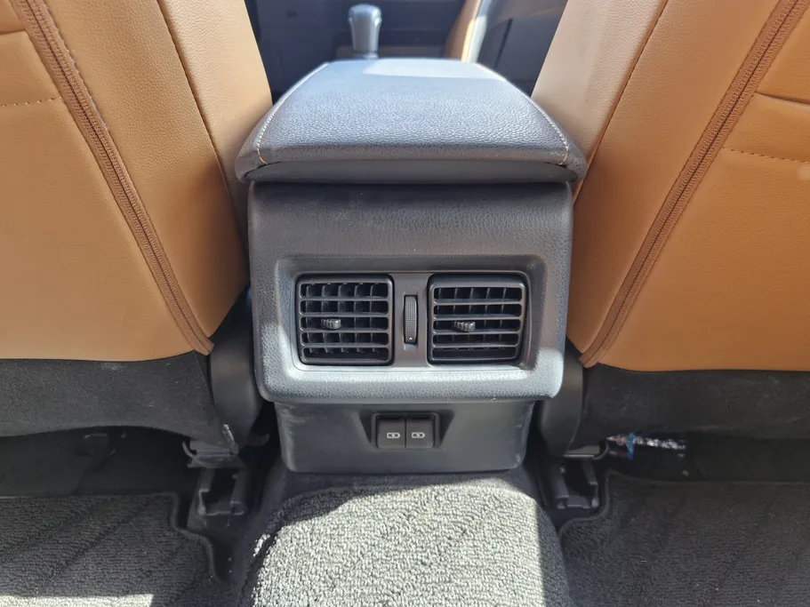 2025 Toyota Camry  lumiere 