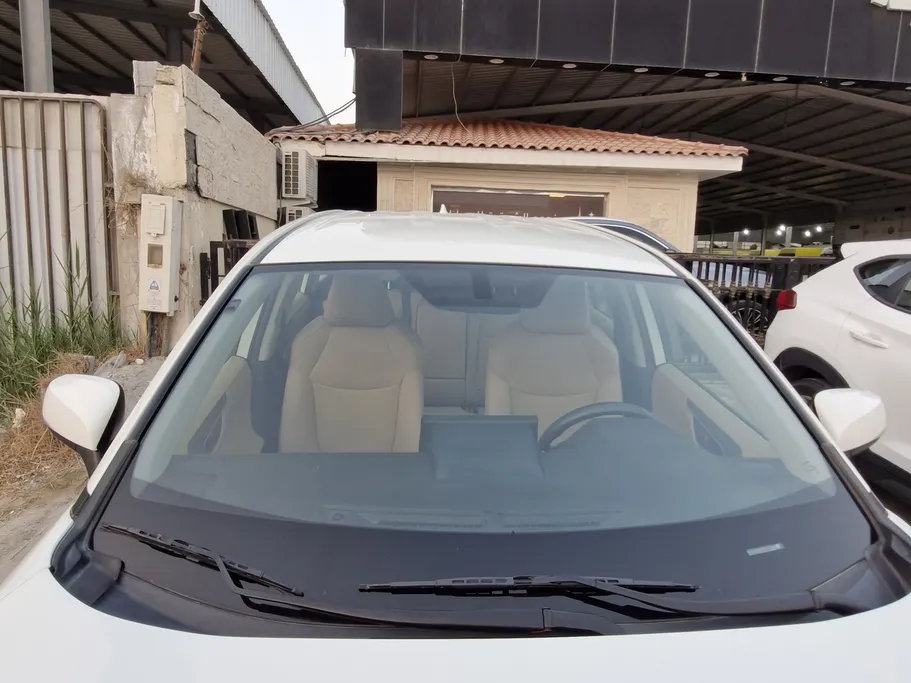 تويوتا راف فور LE 2022 