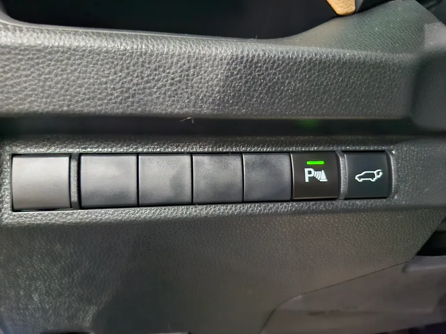 تويوتا راف فور XLE HEV 2024 