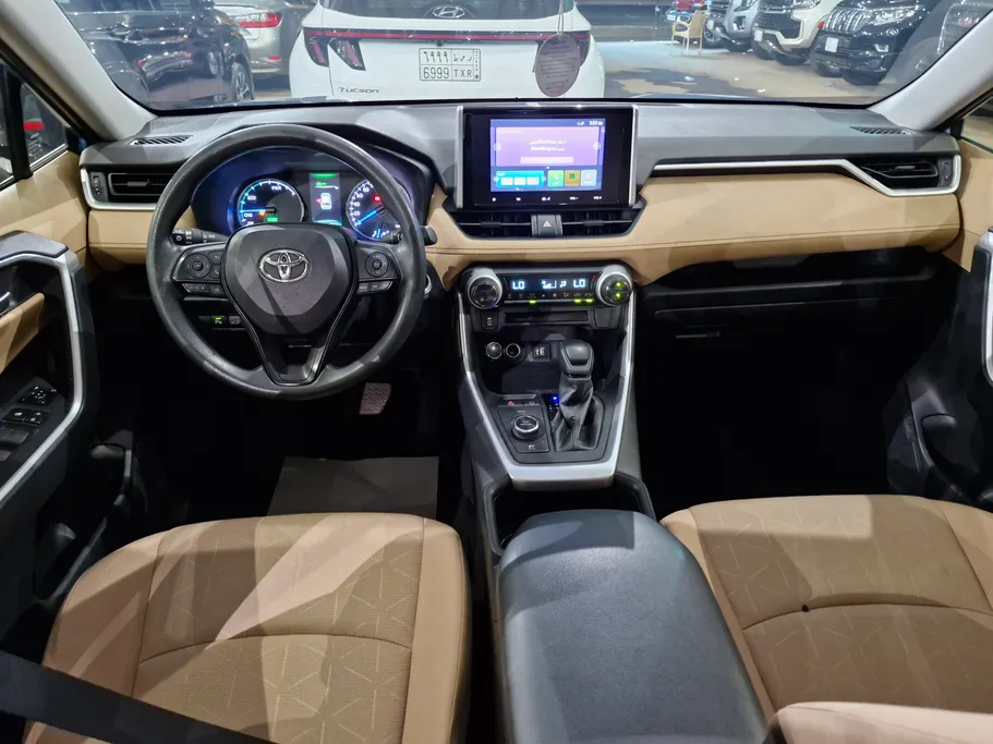 تويوتا راف فور XLE HEV 2024 