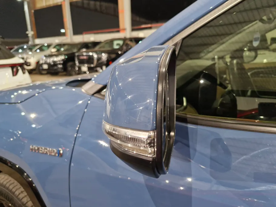 تويوتا راف فور XLE HEV 2024 