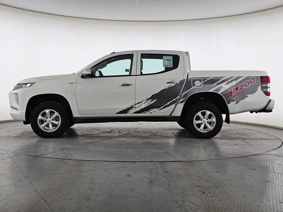ميتسوبيشي L200 DC 4x4 Diesel 2023 