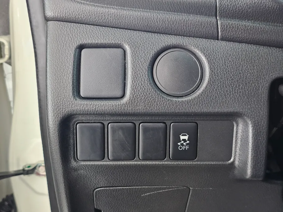 ميتسوبيشي L200 DC 4x2 2022 